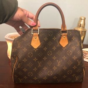 Louis Vuitton speedy 30